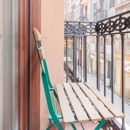 Comfy Old Town By Next Stop